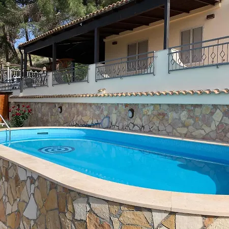 Ibiscus Mandra Capreria